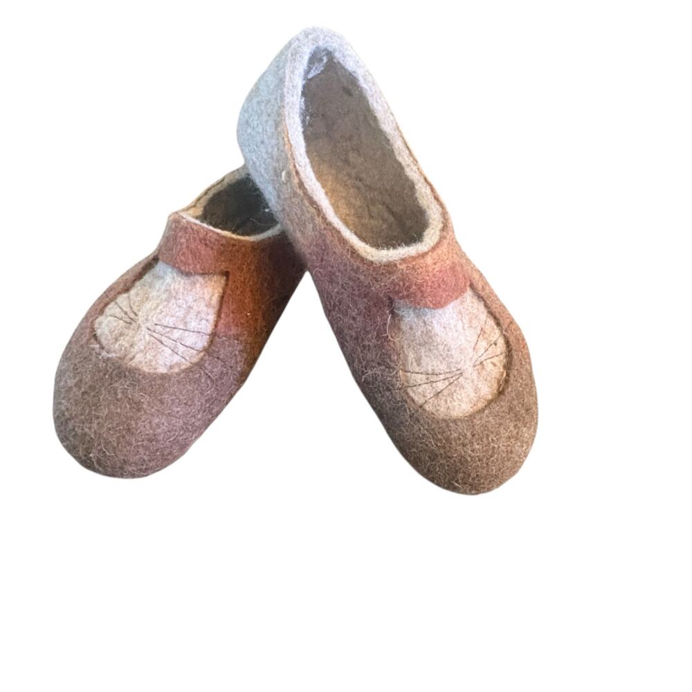 Jurga Felt Life Brown Beige Wool Felt & Organic Upper Latex Bottom Cat Slippers